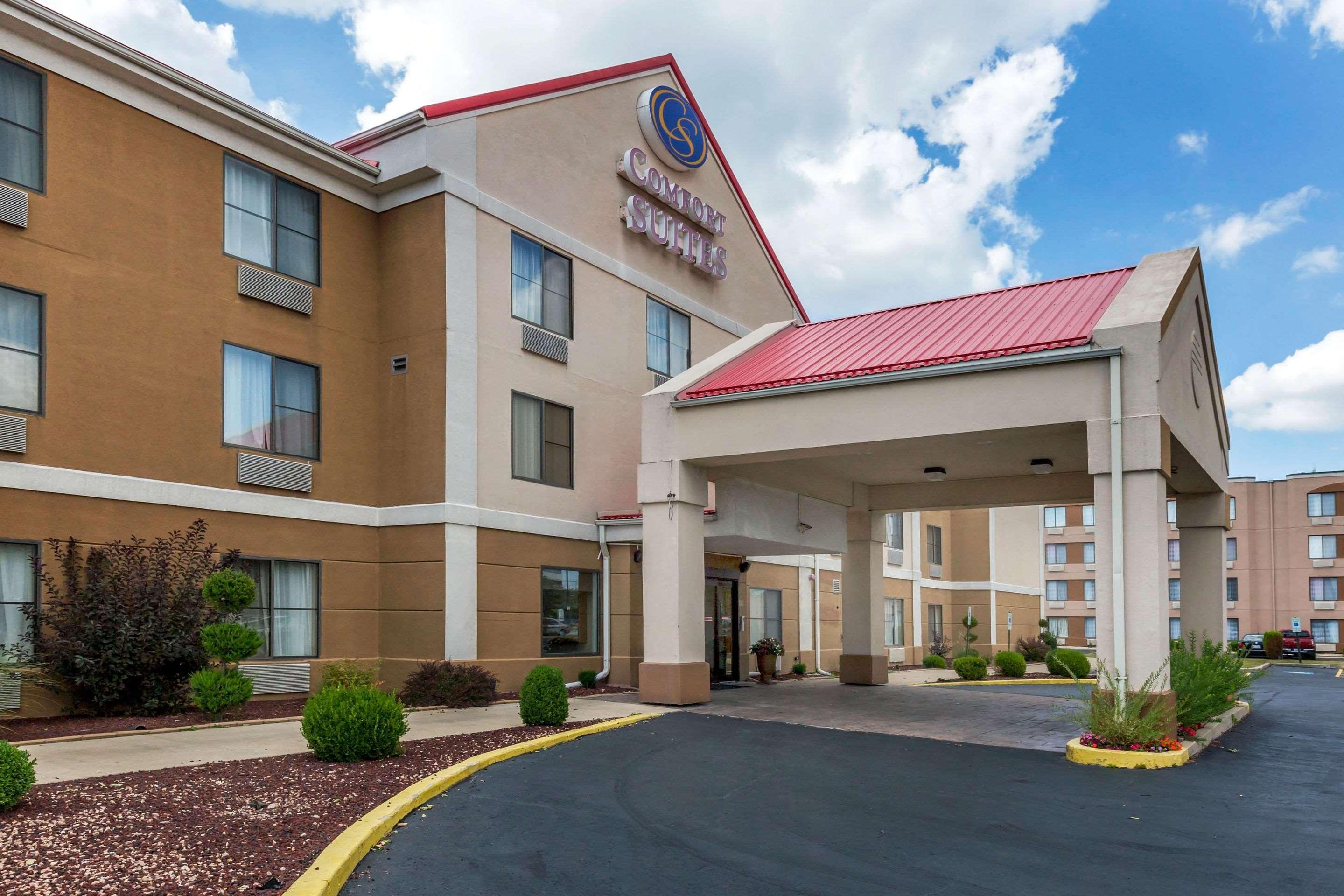 Comfort Suites Near I-80 And I-94 Lansing Exterior photo