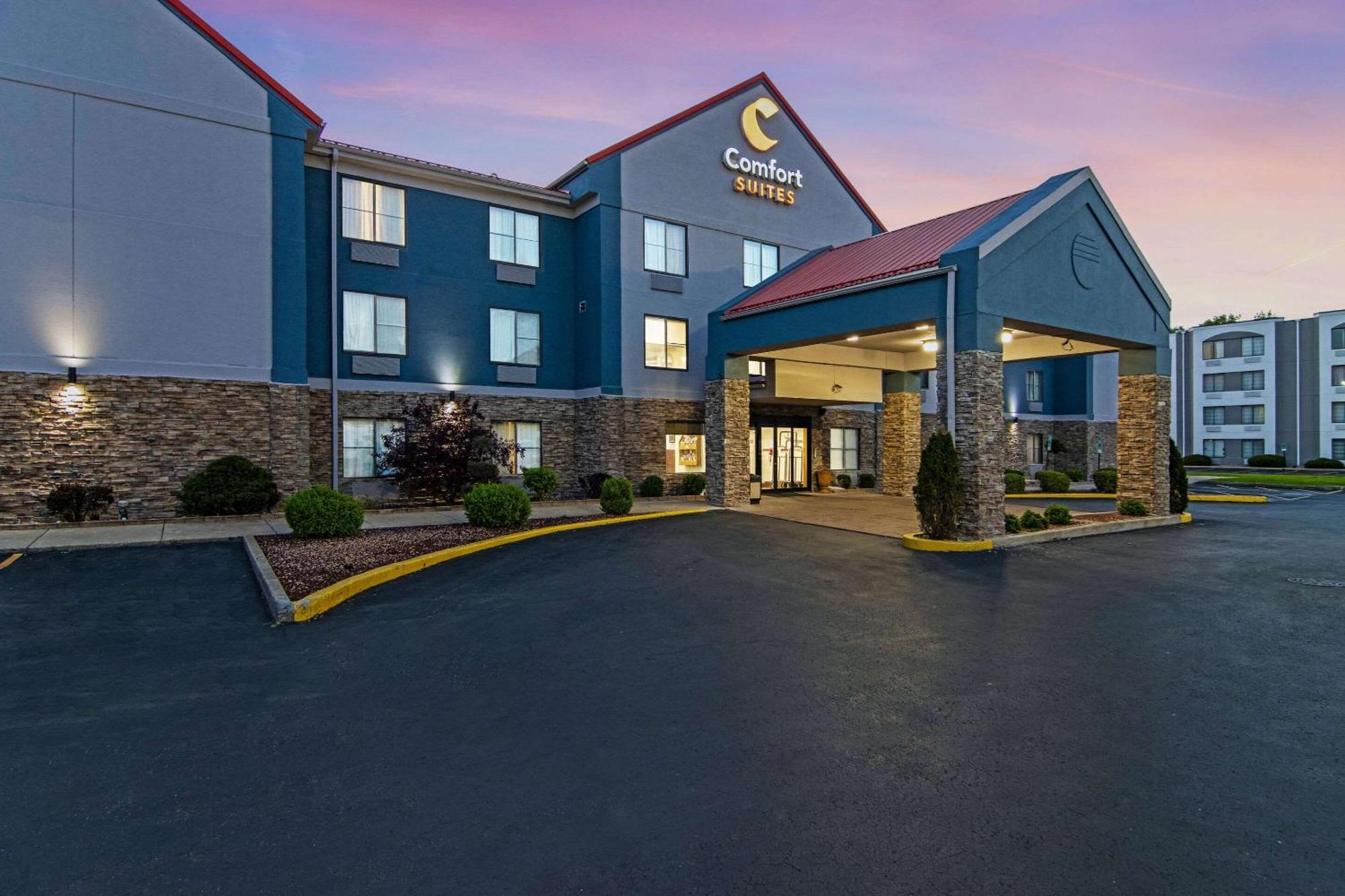 Comfort Suites Near I-80 And I-94 Lansing Exterior photo