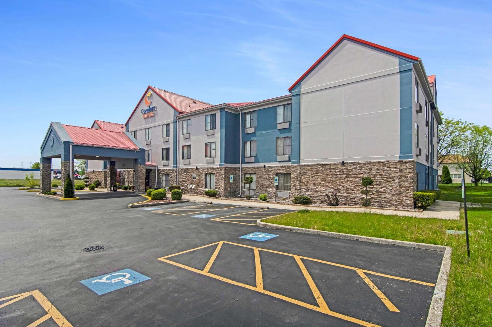 Comfort Suites Near I-80 And I-94 Lansing Exterior photo